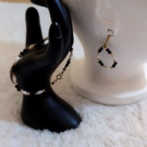 Fresh Water Pearl and Black & Gold Glass Beaded Bracelet and Earrings